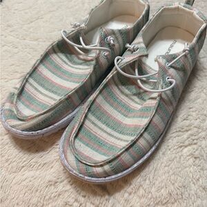 Slip on shoes